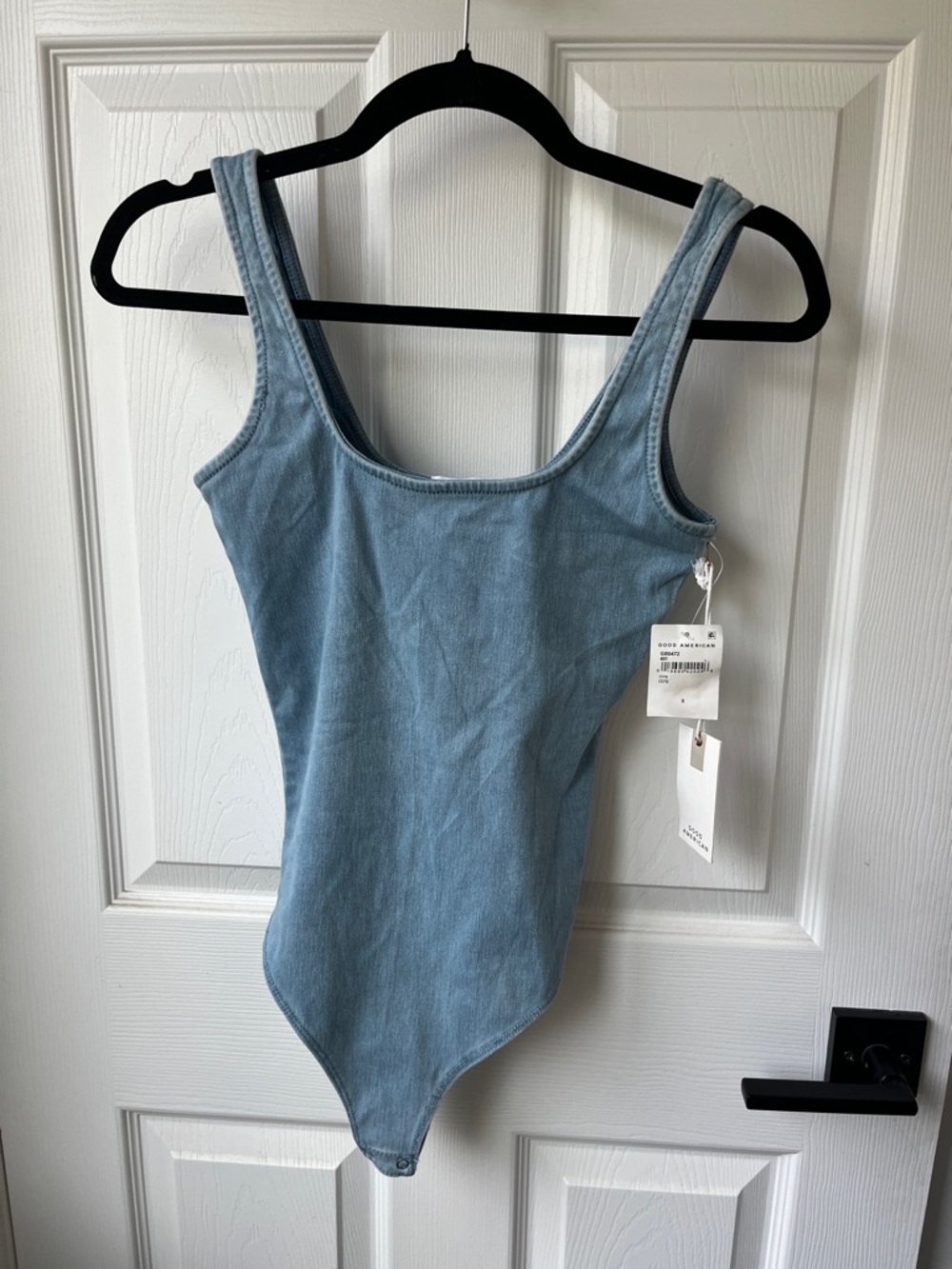 Good American Light Blue Scoop Neck Bodysuit